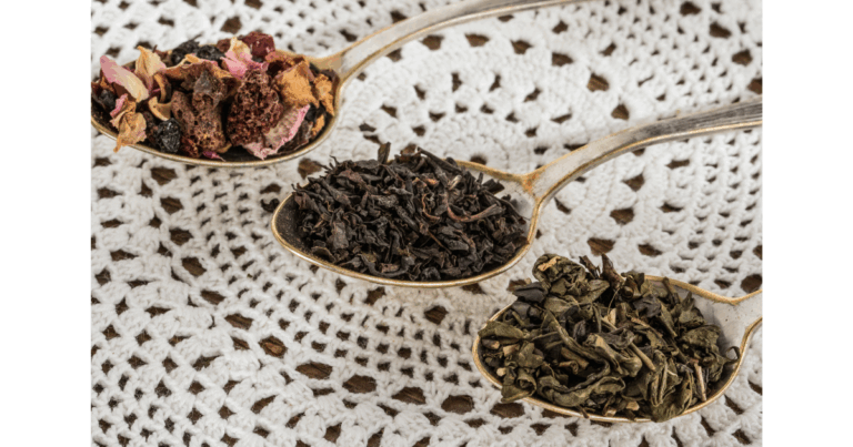 How to Brew the Perfect Cup of Tea ( With or Without Milk )?